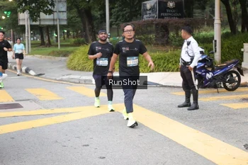 Runner Photo 4251403
