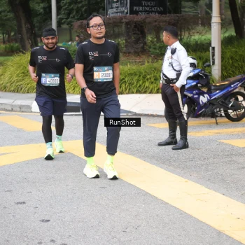 Runner Photo 4251412