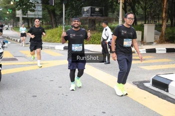 Runner Photo 4251425