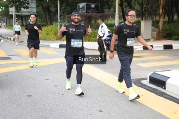 Runner Photo 4251428