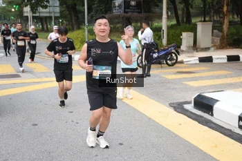Runner Photo 4251528