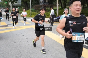Runner Photo 4251532