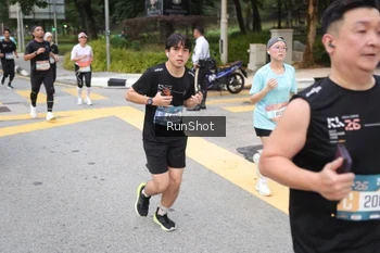 Runner Photo 4251533