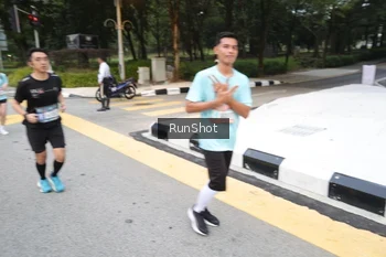Runner Photo 4251602