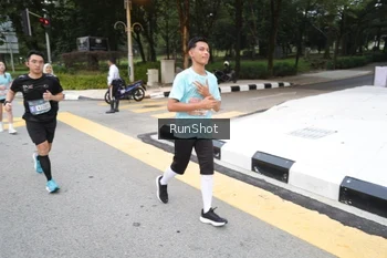 Runner Photo 4251603