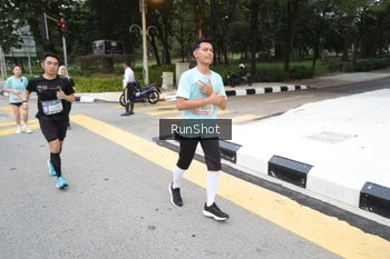 Runner Photo 4251607