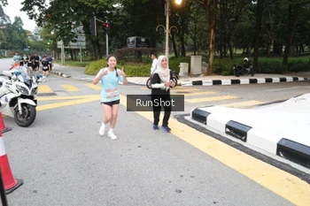 Runner Photo 4251619