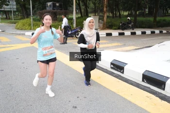 Runner Photo 4251624