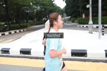 Runner Photo 4251645