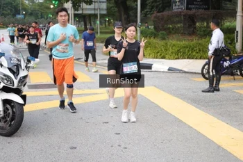 Runner Photo 4251646