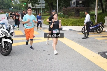 Runner Photo 4251647