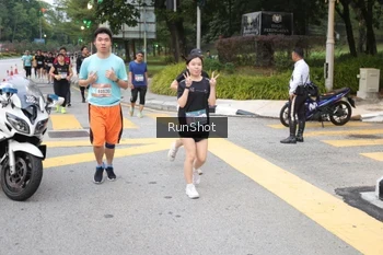 Runner Photo 4251648