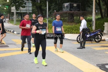 Runner Photo 4251670
