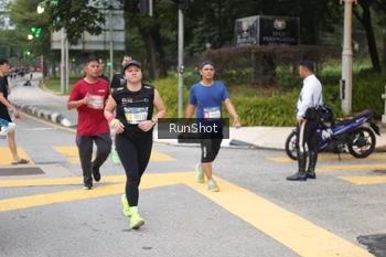 Runner Photo 4251672