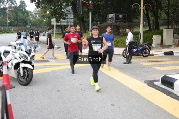 Runner Photo 4251674