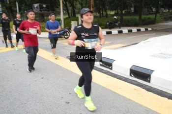 Runner Photo 4251699
