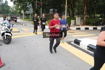 Runner Photo 4251706