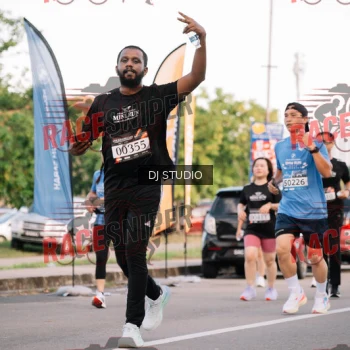 Runner Photo 425171
