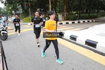 Runner Photo 4251803
