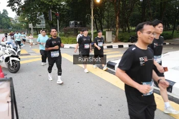 Runner Photo 4251817