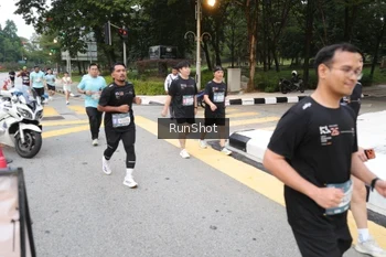 Runner Photo 4251819
