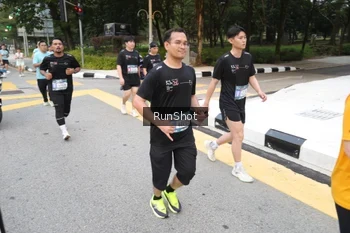 Runner Photo 4251821
