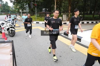 Runner Photo 4251825