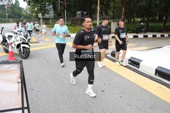 Runner Photo 4251829