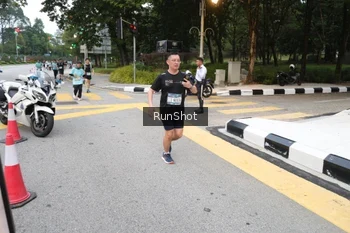 Runner Photo 4251931