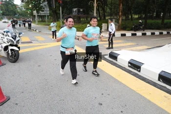 Runner Photo 4251961