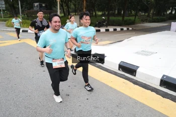 Runner Photo 4251964