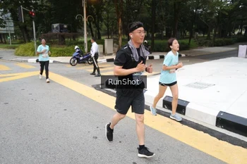 Runner Photo 4251969