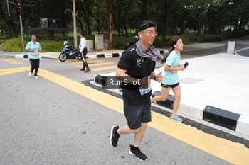 Runner Photo 4251974