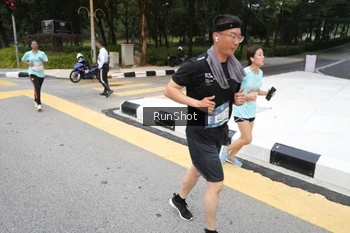 Runner Photo 4251982