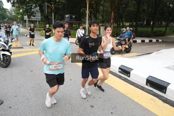 Runner Photo 4252095