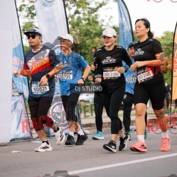 Runner Photo 425210