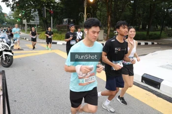 Runner Photo 4252102