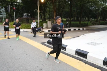 Runner Photo 4252106