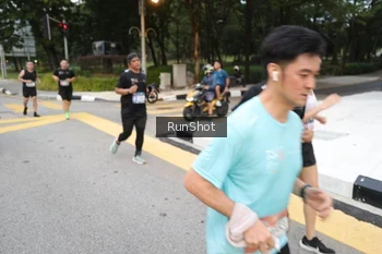 Runner Photo 4252110