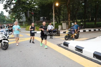 Runner Photo 4252116
