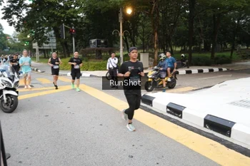Runner Photo 4252119