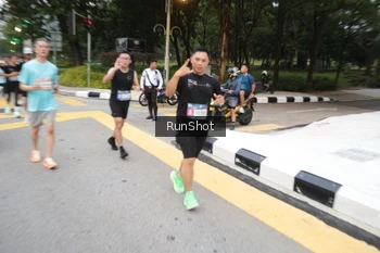 Runner Photo 4252125