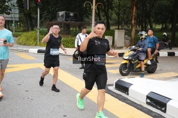 Runner Photo 4252128