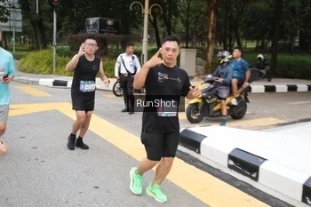 Runner Photo 4252129