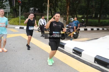 Runner Photo 4252132