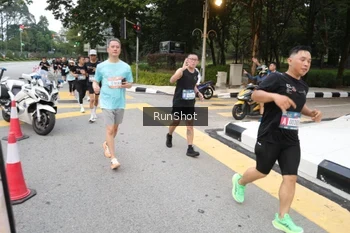 Runner Photo 4252133