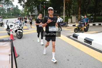 Runner Photo 4252152