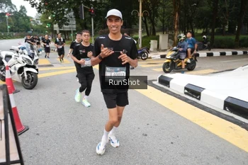 Runner Photo 4252162