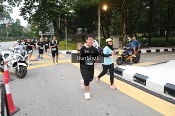 Runner Photo 4252168