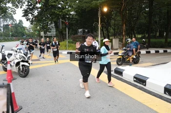 Runner Photo 4252171